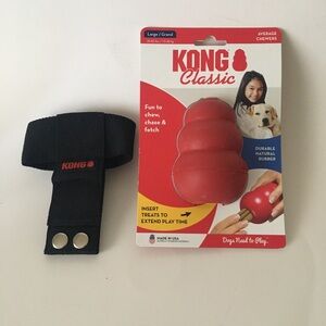 Kong Classic Dog Treat Dispensers Toy And Kong Toy Belt Holder Set